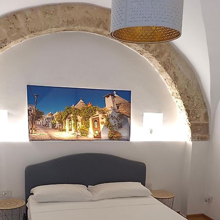 Suite Vecchia Dante Bari Exterior photo