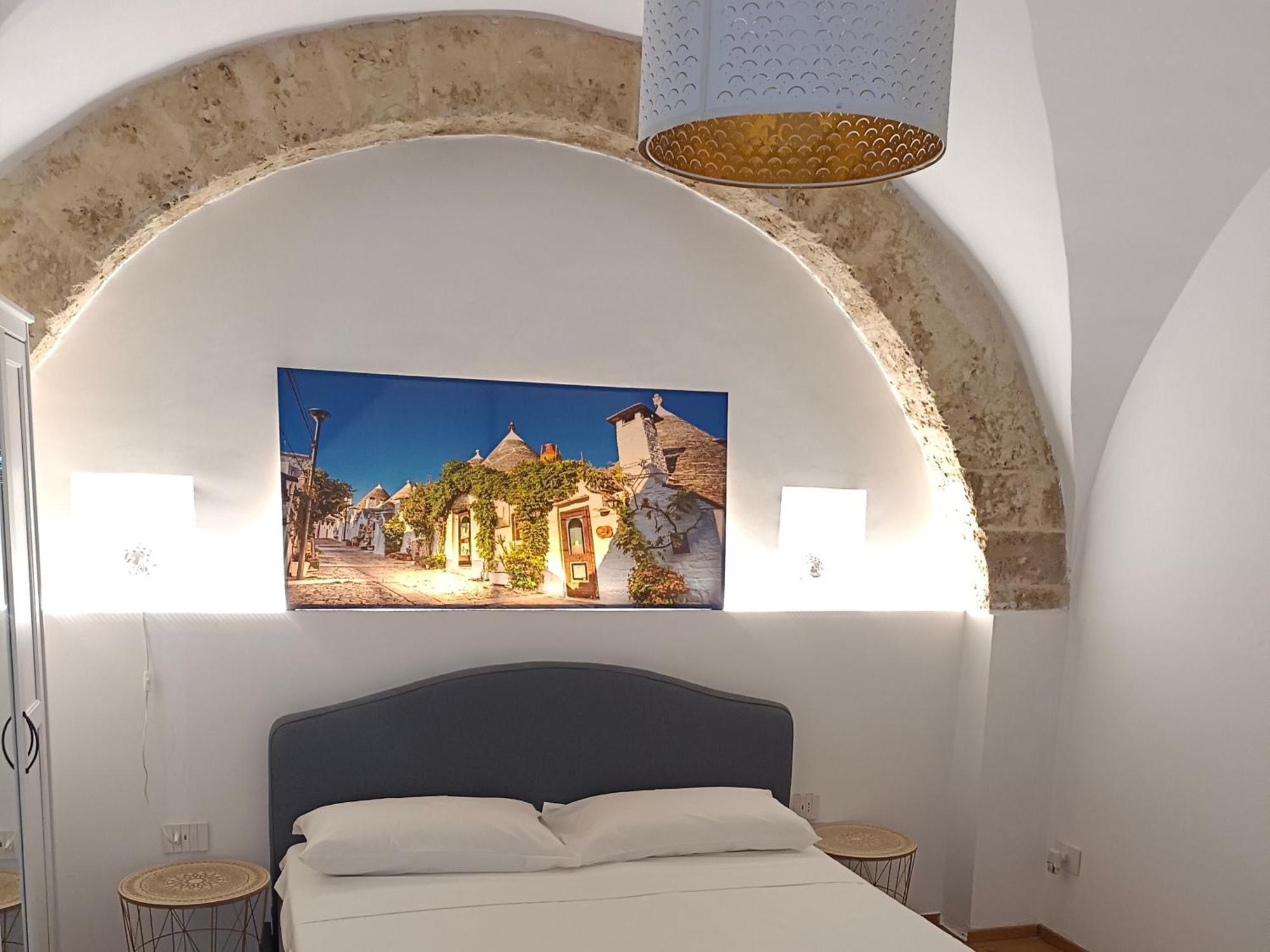 Suite Vecchia Dante Bari Exterior photo